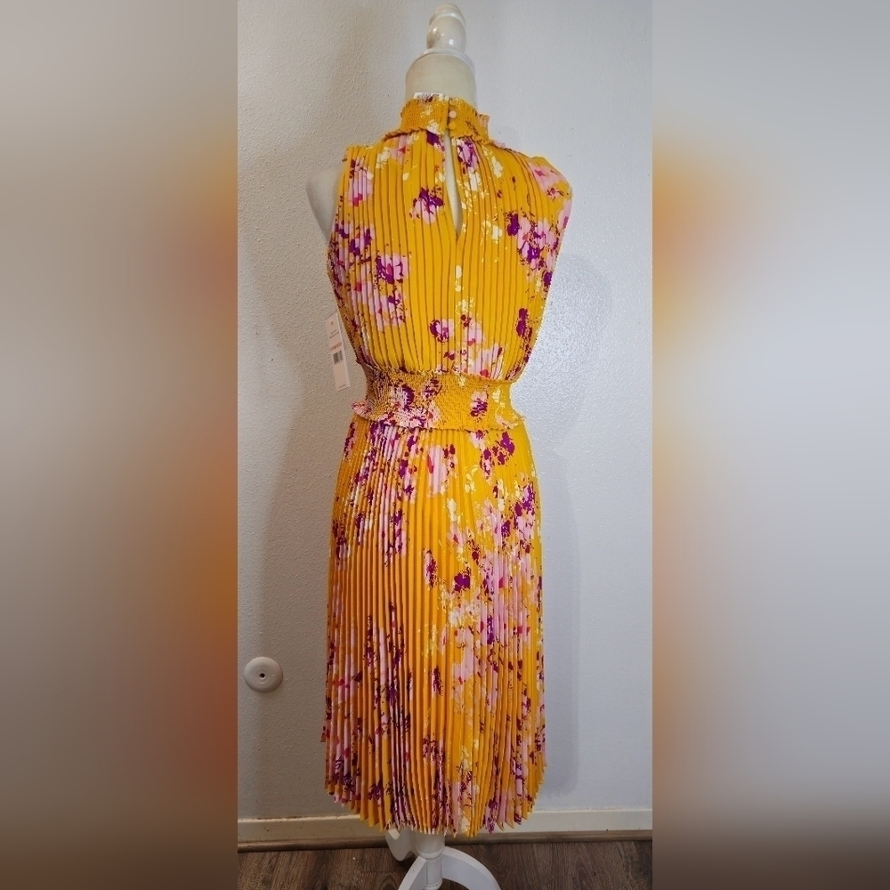 NANETTE LEPORE Dress - Picture 3 of 11